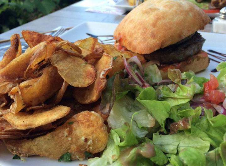 Assiette gourmande Saint-Cirq-Lapopie